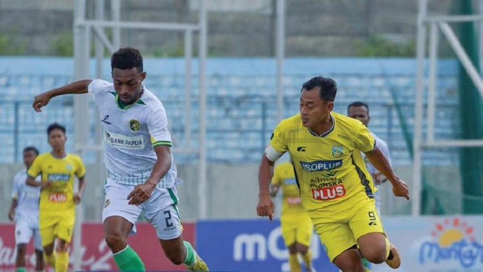 Laga Gresik United vs Persewar