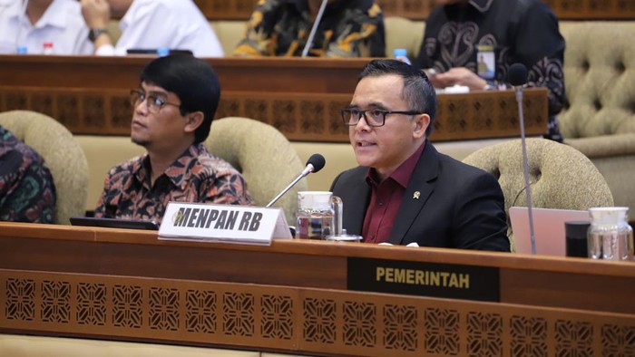 MenPAN-RB Abdullah Azwar Anas