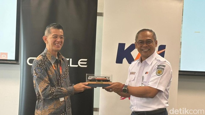 PT KAI bermitra dengan Oracle