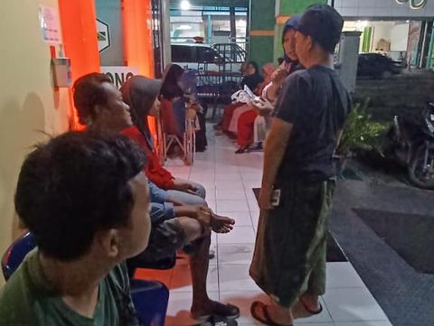 Puluhan Warga Gemolong, Sragen diduga alami keracunan usai PKK.