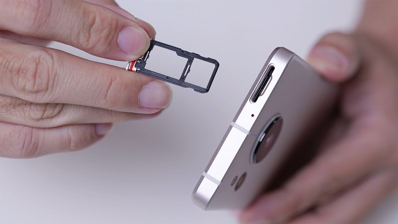 Review Kamera Sharp Aquos Sense8