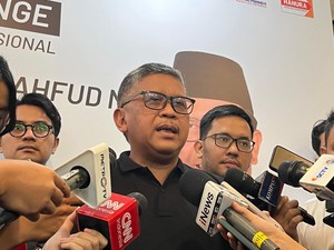 Jokowi Dikabarkan Minta Bertemu Megawati, Hasto: Ada Sesuatu