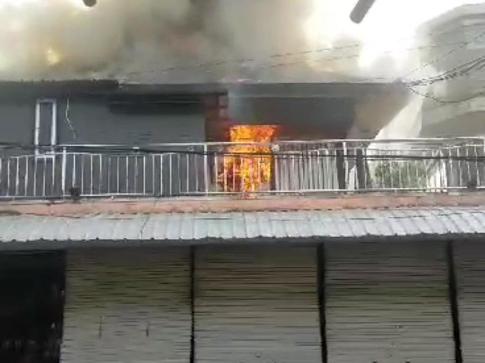 Tempat Karaoke Di Madiun Terbakar