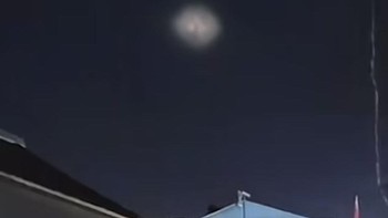 Laporan tentang UFO di China yang beredar di internet menyebutkan kemunculan objek bergerak seperti awan dengan tiga sumber cahaya. Foto: South China Morning Post