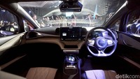 Version Dynamic Standard bisa menjangkau jarak 410 km dan Premium Extend sejauh 490 km. 