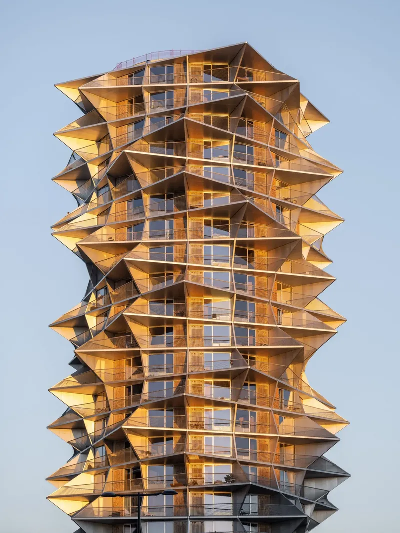 apartemen mirip kaktus di Kopenhagen/Rasmus Hjortshøj via Dezeen