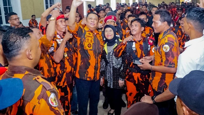 Bamsoet dan Kader Pemuda Pancasila