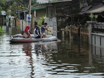 300 Warga di Makassar Mengungsi Imbas Banjir