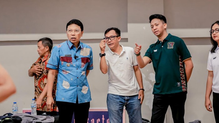 Kunjungan Pj Walikota Jogja, Singgih Raharjo di latihan Bima Perkasa jelang lawan Dewa United dan Rajawali Medan di IBL 2024, Kamis (18/1/2024)