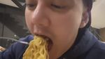 Boy William Doyan Makan Lalapan hingga Oyster Segar
