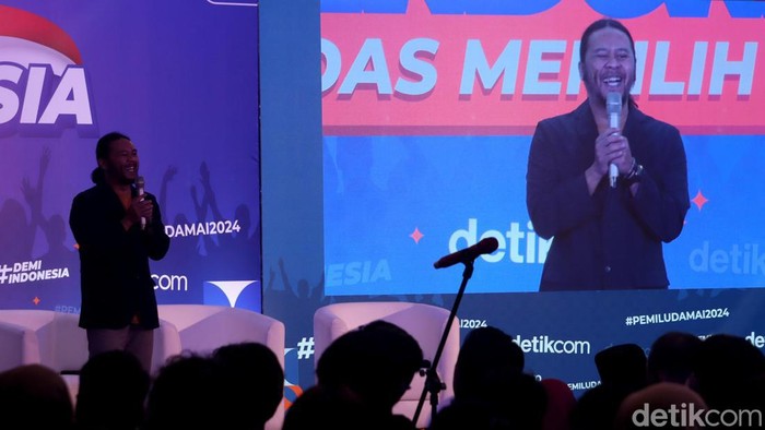 Komika Kamal Ocon di acara #Demi Indonesia Cerdas Memilih di Bandung, Kamis (18/1/2024).