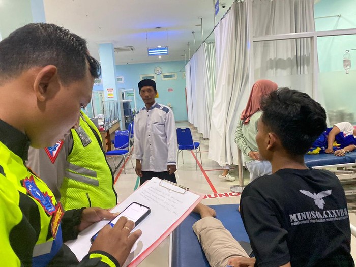 Korban kecelakaan bus SMAN 1 Sidoarjo di Ngawi