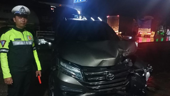 Kondisi salah satu mobil yang terlibat laka di Banyuasin..