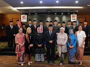 Zulhas Lantik 23 Anggota BPKN Periode 2024-2027, Ini Daftarnya
