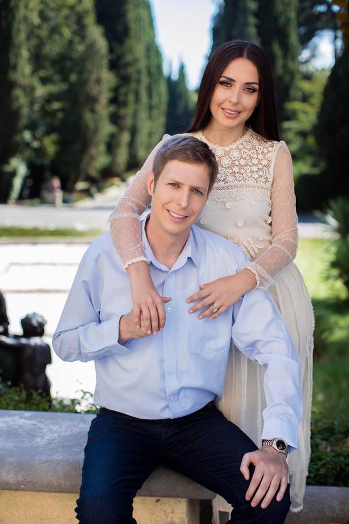 Pangeran Leka II dari Albania dan Elia Zharaia