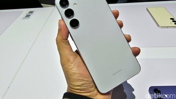 Galaxy S24 Plus. Foto: Adi Fida Rahman/detikinet