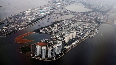 Potret dari Udara Pesisir Utara Jakarta