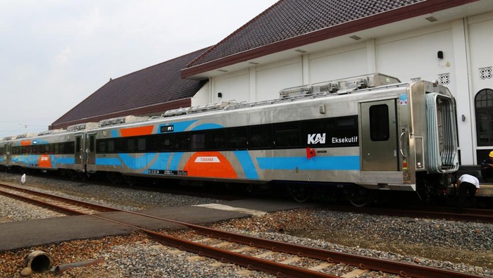 PT Kereta Api Indonesia (Persero) mengoperasikan KA Taksaka relasi Gambir-Yogyakarta pp dengan menggunakan jenis Kereta Eksekutif New Generation dan Kereta Luxury New Generation, terhitung mulai Kamis, (18/1/2024).