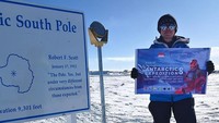 Putri berhasil mencapai kutub selatan setelah 8 hari (21-28 Desember) berjalan dengan menggunakan ski sambil menarik 30 kg sled dari latitude (Garis Lintang) 89°S ke 90°S, menembus cuaca ekstrim dan salju.