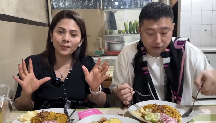 Shanty di China kulineran di Indonesia