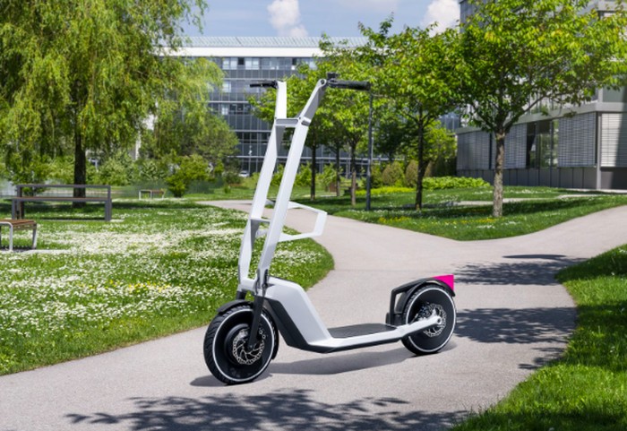 Skuter Listrik BMW Motorrad