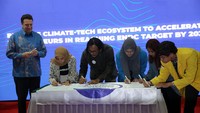 Berlokasi di Gedung Manggala Wanabakti, Kementerian Lingkungan Hidup dan Kehutanan Republik Indonesia, program Climate Innovation Acceleration (CIA) resmi dimulai yang ditandai dengan adanya penandatanganan pledge dukungan pada bendera gerakan #PercayaEcopreneur.