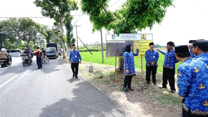 Bupati Banyuwangi Ipuk Fiestiandani pantau perkembangan Pembangunan Infrastruktur