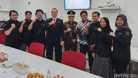 Selain itu juga hadir Kepala Kejaksaan Tinggi (Kejati) Sulsel Leonard Eben Ezer Simanjuntak.