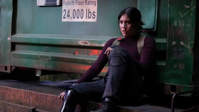Cuplikan adegan di serial Echo.