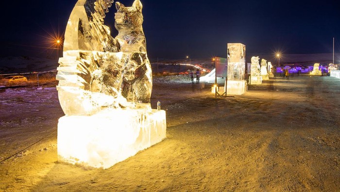 Festival Salju dan Es Internasional Mazaalai di Mongolia