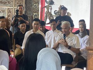 Temui Gen Z di Jatim, Ganjar Bicara Pemerataan dan Kecepatan Internet