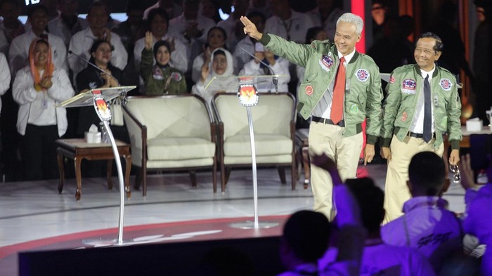Ganjar Pranowo dan Mahfud Md