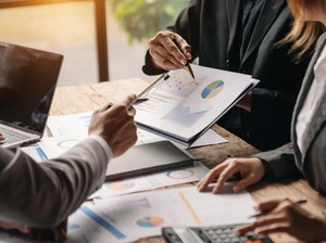 20 Contoh Soal PTS Ekonomi Kelas 10 SMA Semester 2 dan Jawaban, Mari Berlatih!