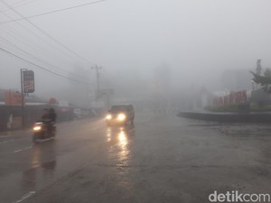 Musim Grubugan di Selo Boyolali, Jarak Pandang Terbatas gegara Kabut