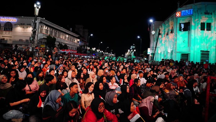 Kapolri Hadiri Pameran Seni dan Pentas Musik di Yogyakarta (Dok.istimewa) Kapolri Hadiri Pameran Seni dan Pentas Musik di Yogyakarta (Dok.istimewa)