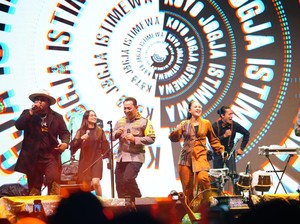 Pecah! Kapolri Nyanyi Koyo Jogja Istimewa Bareng Ndarboy Genk