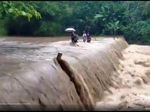 Curhat Warga Kedungwanglu Gunungkidul: Tak Bisa Kerja-Sekolah, Cuma Terkurung