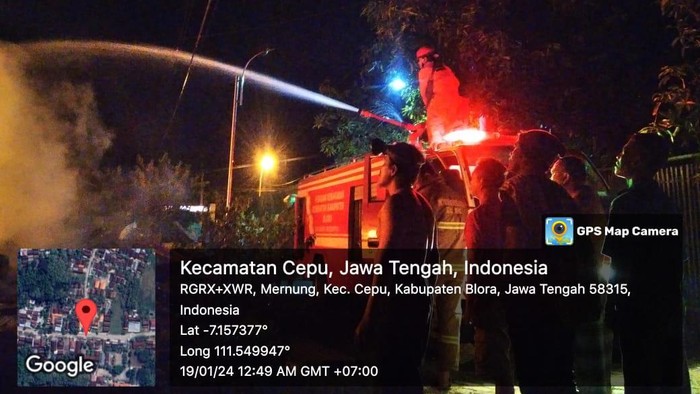 Kondisi kebakaran rumah milik Jaswadi warga Desa Mernung RT 01 RW 01 Kecamatan Cepu, Kabupaten Blora.