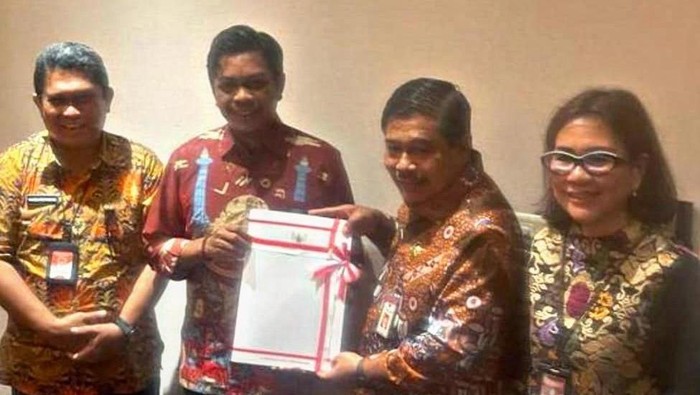 Kota Makassar meraih peringkat 3 kota terbaik LPPD.
