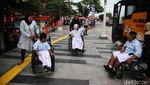 Melihat Semangat Siswa ke Sekolah dengan Bus Ramah Disabilitas