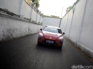Banyak Fitur Canggih di MG 4 EV, Bisa Santai saat Macet
