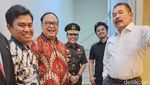 Momen Hangat Jaksa Agung ST Burhanuddin di Kantor detikSulsel