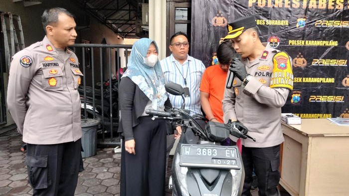 Motor hasil curian di Gresik dikembalikan Polsek Karang Pilang Surabaya