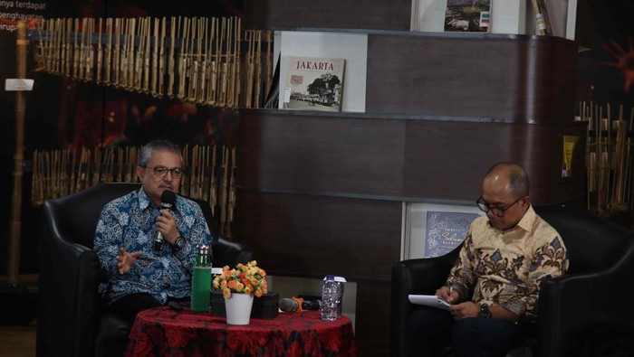 Perpustakaan Nasional menyampaikan program kerja tahun 2024. Perpusnas akan fokus melakukan tiga program dalam rangka peningkatan literasi masyarakat.