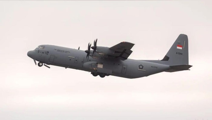 Pesawat Super Hercules C-130J akan kembali diterima Indonesia. Kehadiran pesawat ini diharapkan memperkuat ketahanan dalam menjaga wilayah udara Indonesia. (IG @militer_udara)