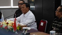 Prabowo mengatakan bahwa ia telah bertukar pandangan dengan Ketua Umum PGI Gomar Gultom dan Sekretaris Umum PGI Jacklevyn Frits Manuputty di forum yang lebih kecil. 