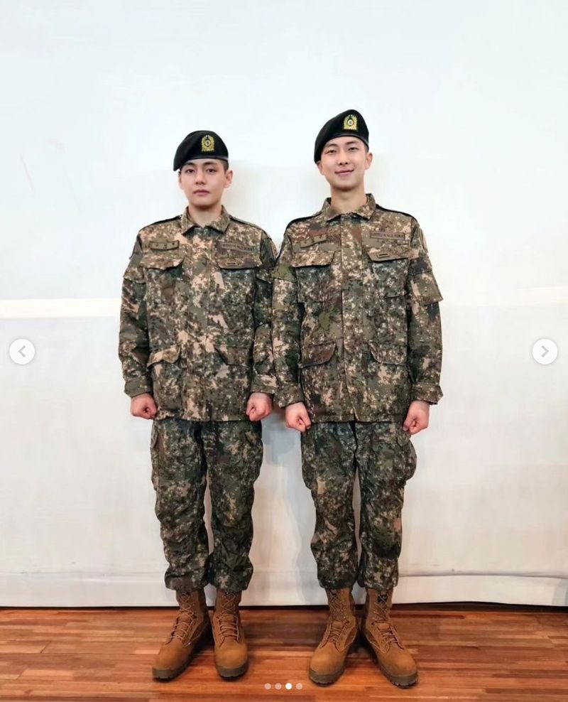 RM dan V BTS menyelesaikan pelatihan dasar militer