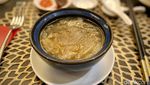 Sambut Tahun Naga Kayu, Restoran Ini Sediakan Salmon Yu Sheng