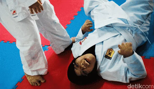 Secercah Harapan Anak-anak Down Sindrom di Tengah Keterbatasan