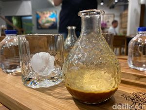 Second Floor Coffee: Kolaborasi Rasa Kopi dan Buah yang Unik Segar